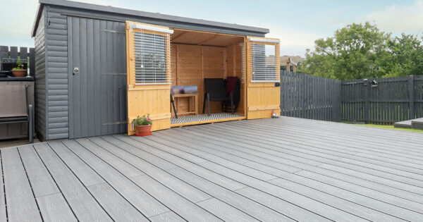 Composite vs Timber Decking: Which is the Better Choice for Your Home?